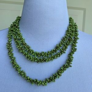 New green beats 3 strands necklace 18''